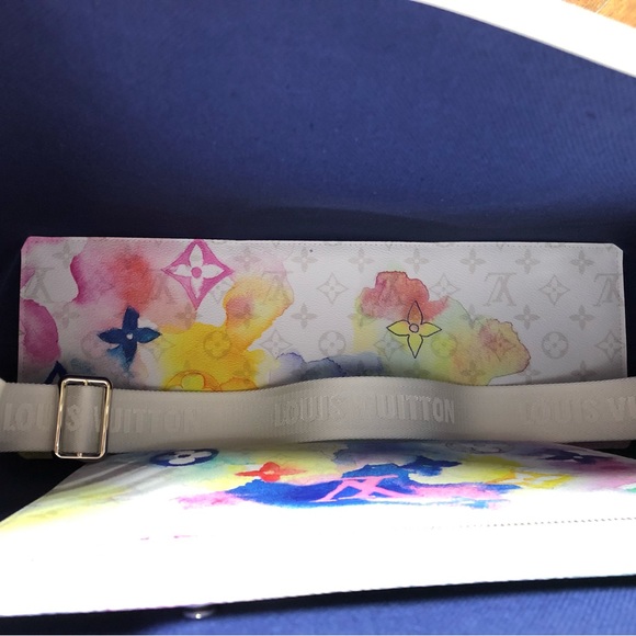 **SOLD** Louis Vuitton Watermark GM Tote only - Limited Edition - Picture 10 of 13